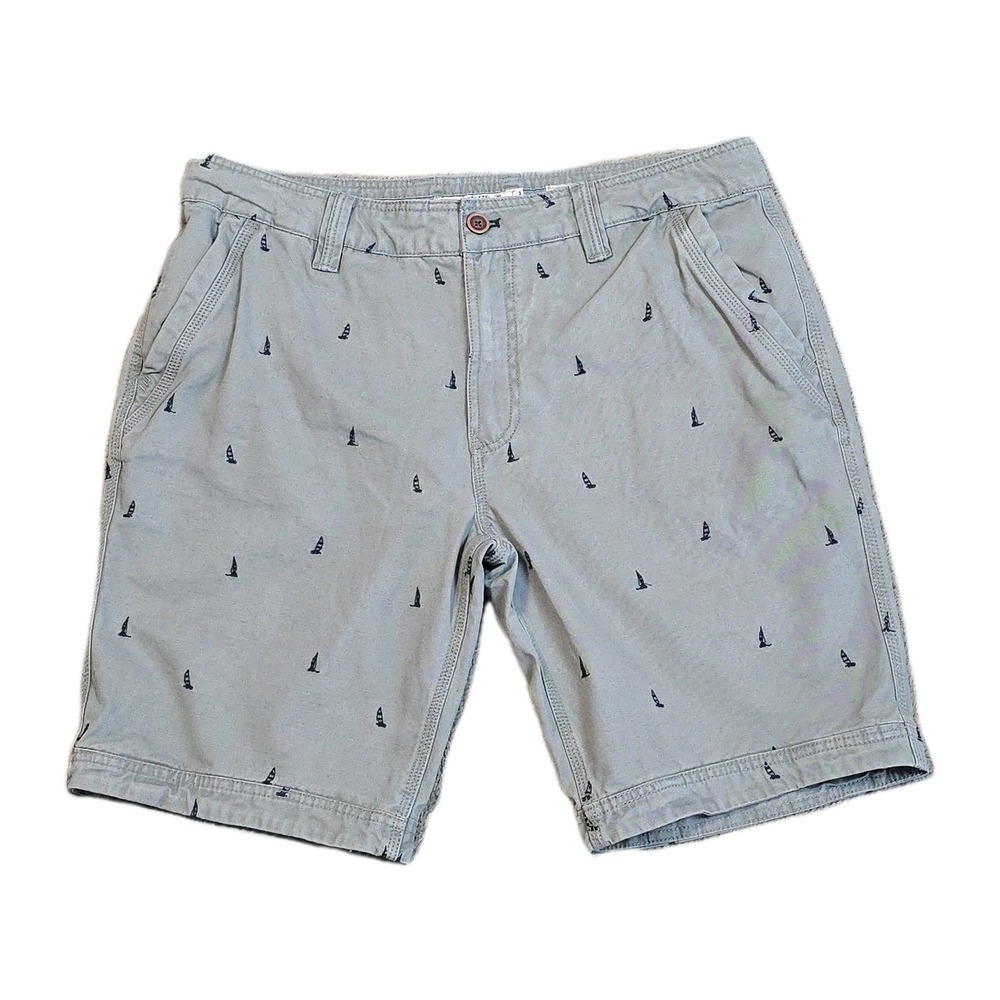Fat Face Shorts Men's Embroidered Sailboat Chino 38‎ Light Green Nautical